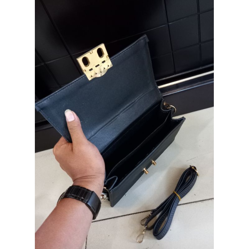 Tas Sj 0115 Raesha size 25x18cm