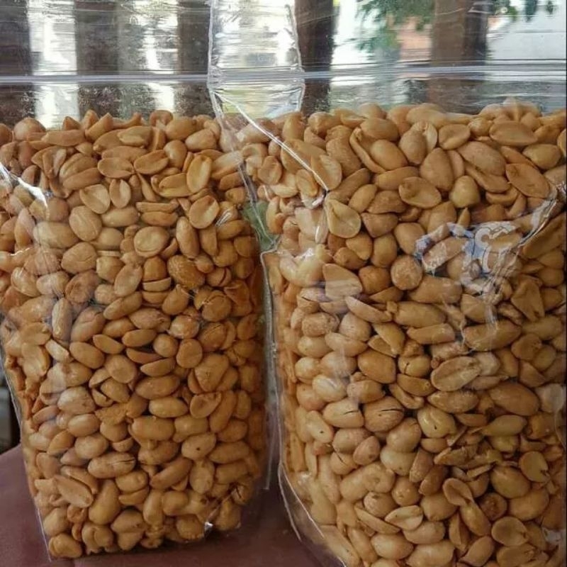 

Kacang Goreng Bawang Gurih daun Jeruk Kemasan Pouch 1kg