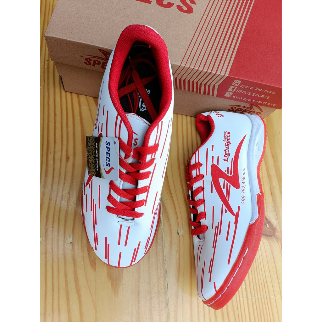 Sepatu Bola Futsal Lightspeed Reborn In Merah Putih - Sepatu Futsal Specs Accelerator - Sepatu Futsa