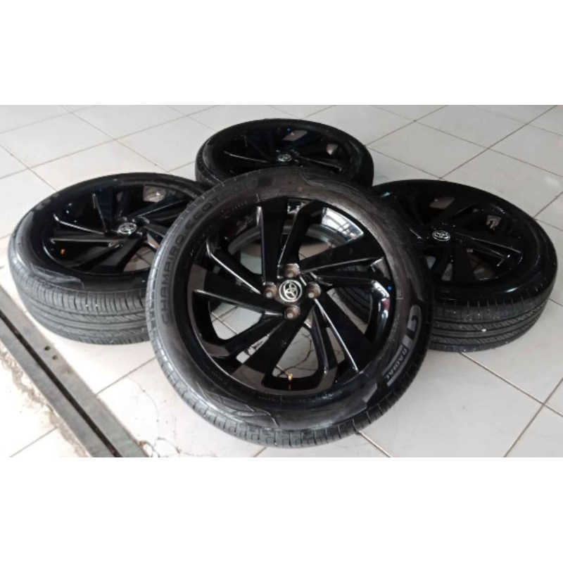 Velg Original Copotan Mobil Raize Ring 17 H4x100 + Ban Gt 205 60 r17