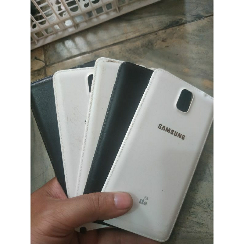 backdoor bekas samsung note 3 sesuai gambar