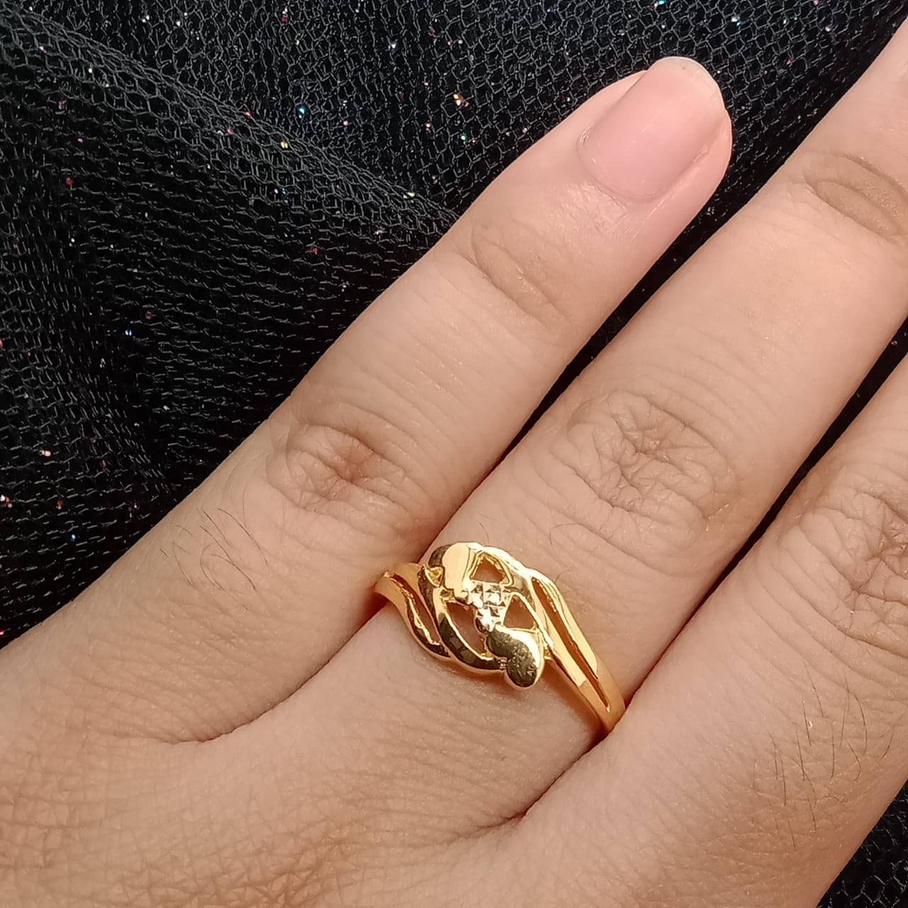 Cincin Emas 17K - 1.8 Gr Kadar 750 - 5037