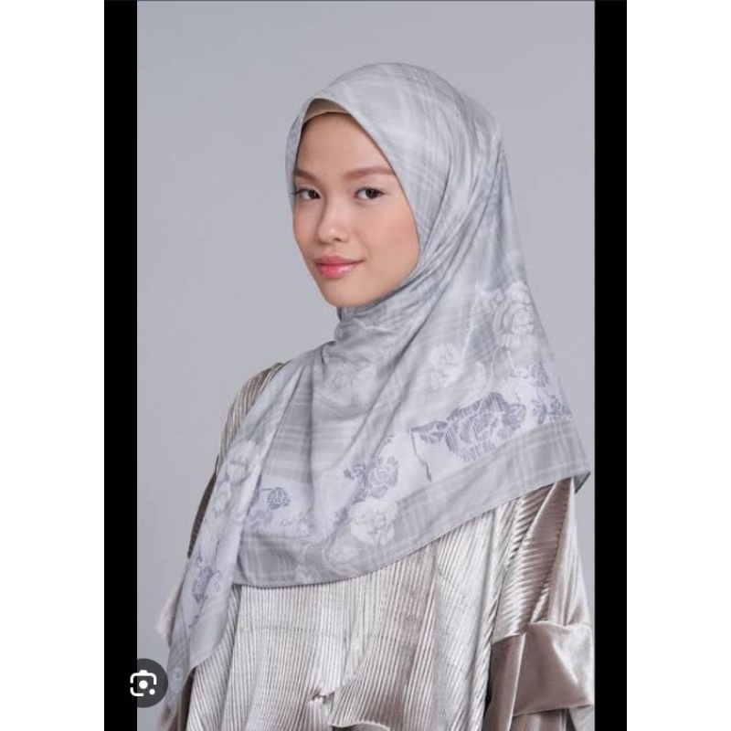 BANARI SCARF GREY RIA MIRANDA