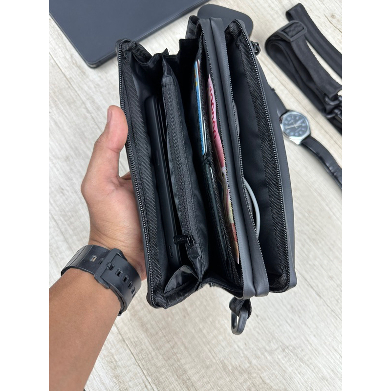 FANSY SLINGBAG POUCH FELIX - TAS PRIA WANITA MULTIFUNGSI HITAM