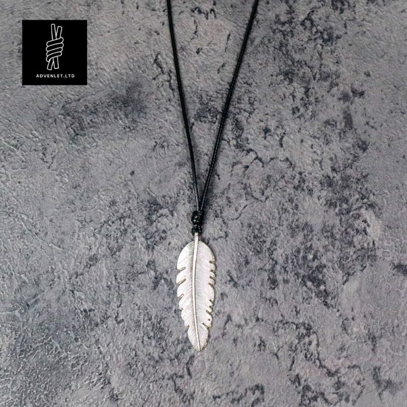 Kalung Tali Pria Titanium Liontin Logam Bulu Feather Anti Karat Premium Necklace