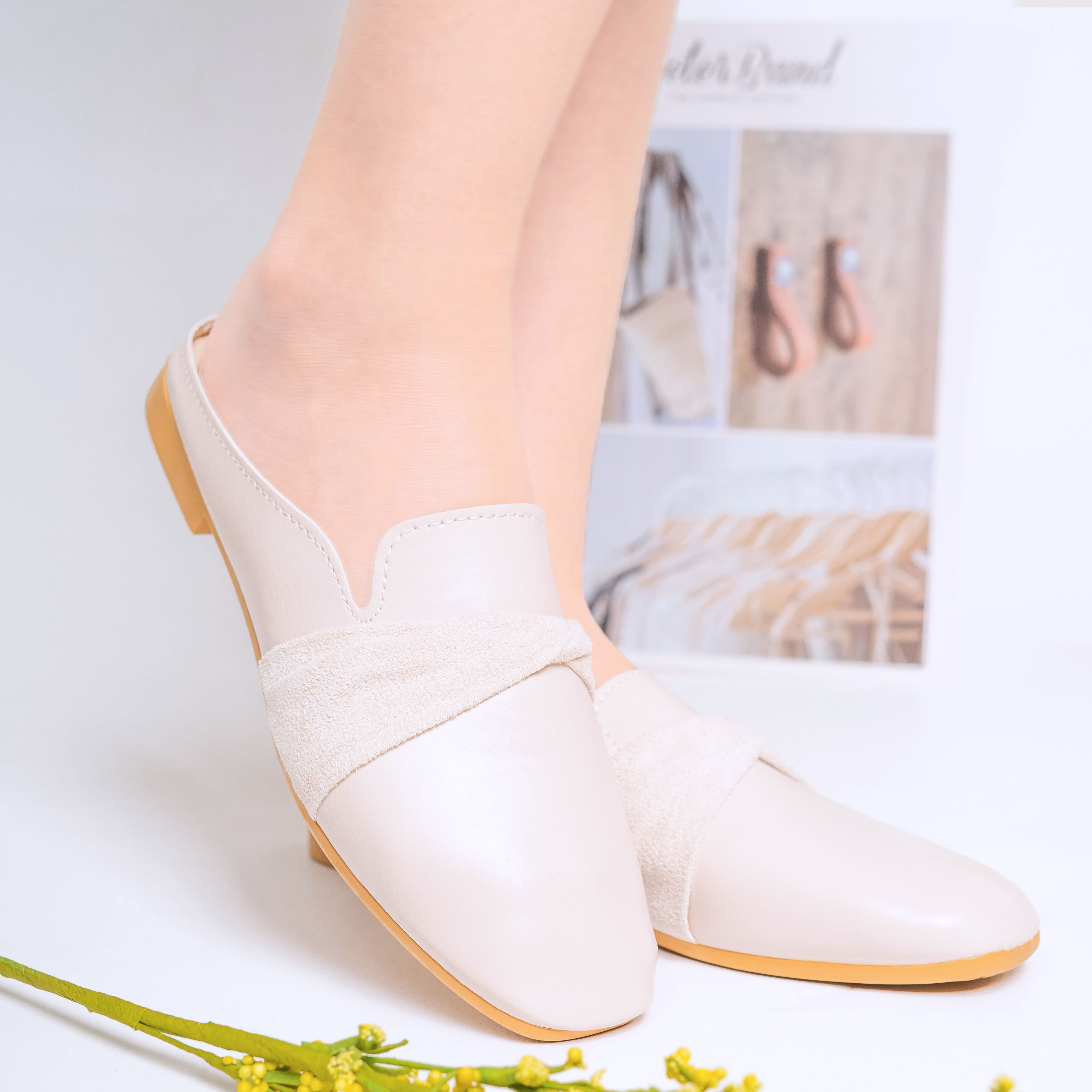 FD Sandal Slip On Import Mules Wanita Simpel Sendal Cewek Kekinian DI-109