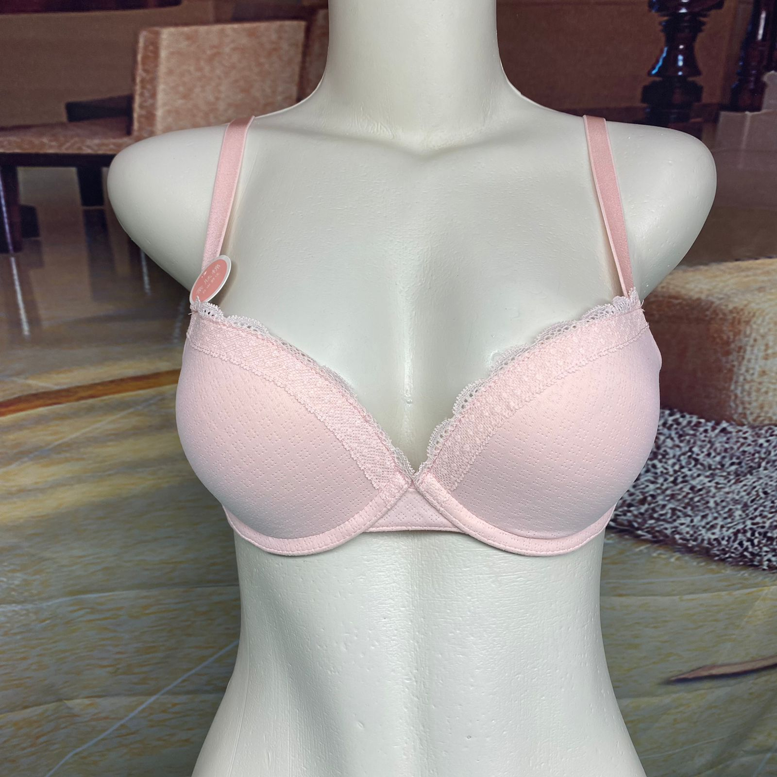 BRA / BH WANITA 1613 BUSA SEDANG ADA KAWAT SIZE 34-38