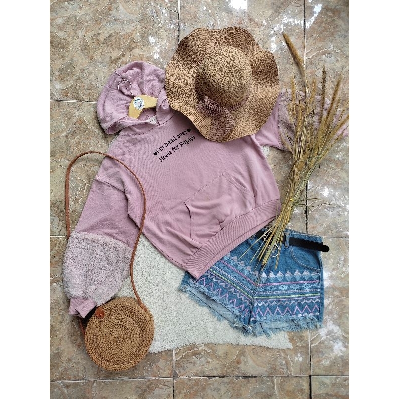 preloved hoodie crop gemoy oversize bulu bulu fur serpa lengan balon