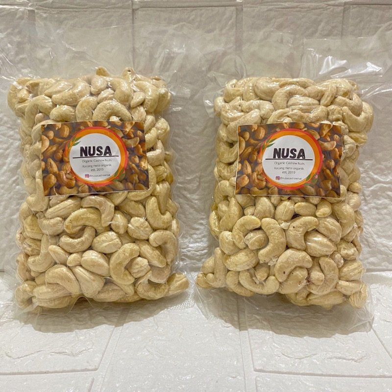 

Kacang Mede / mete Flores Timur 1 KG