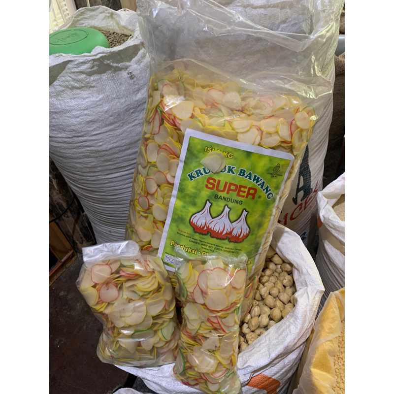 

Kerupuk Bawang cap Obor Super repack 250 gram/ 500 gram