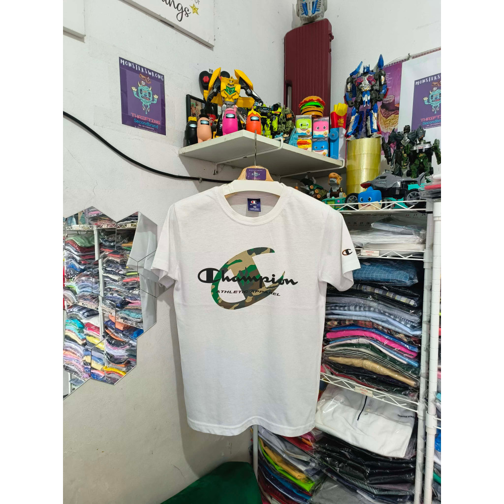 Kaos Champion Putih Big Logo Center