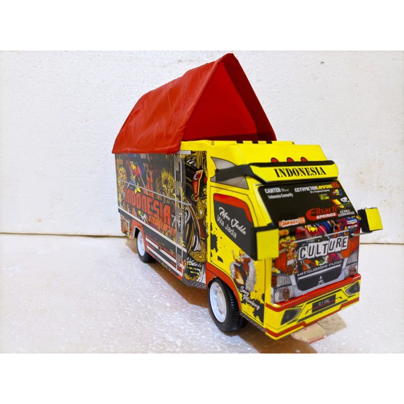 miniatur truk oleng miniatur truk lampu truk oleng termurah truk oleng murah miniatur truk kayu miniatur truk full lampu