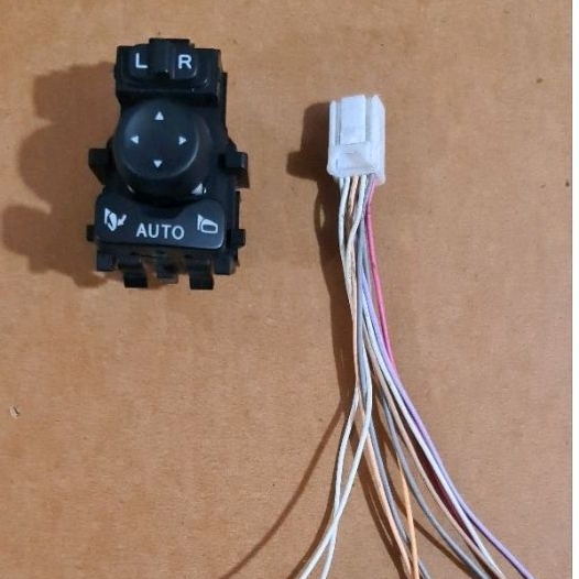 Tombol Switch Saklar Retract Spion All New Xenia Avanza Raize Rocky Original