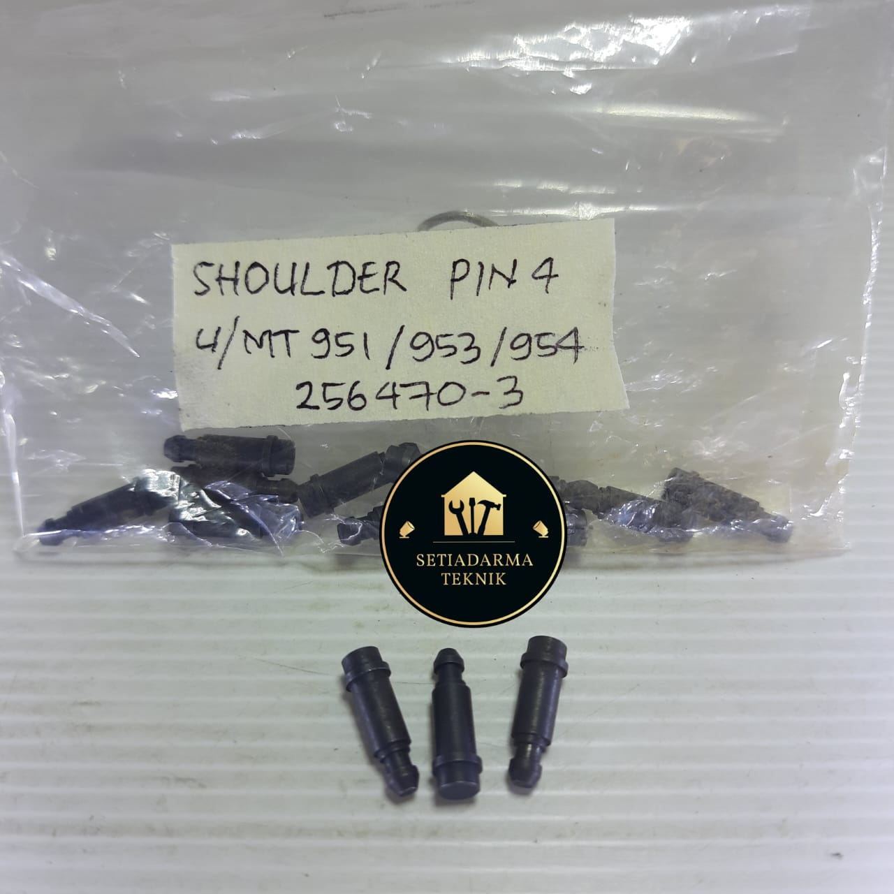 SHOULDER PIN 4 MAKTEC MT951 MT953 MT954 ORIGINAL PN:256470-3