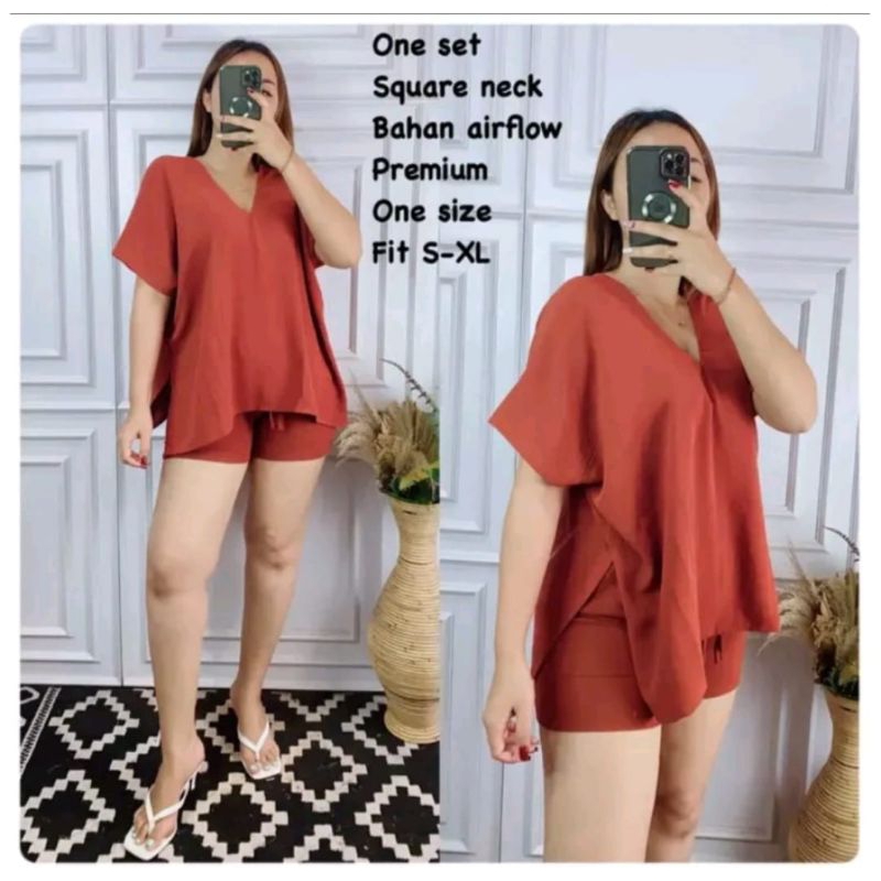 One Set Setelan Long Square Nagita Hotpants Crinkle airflow ONE SET NINA LONG SQUARE/ Atasan Nagita 