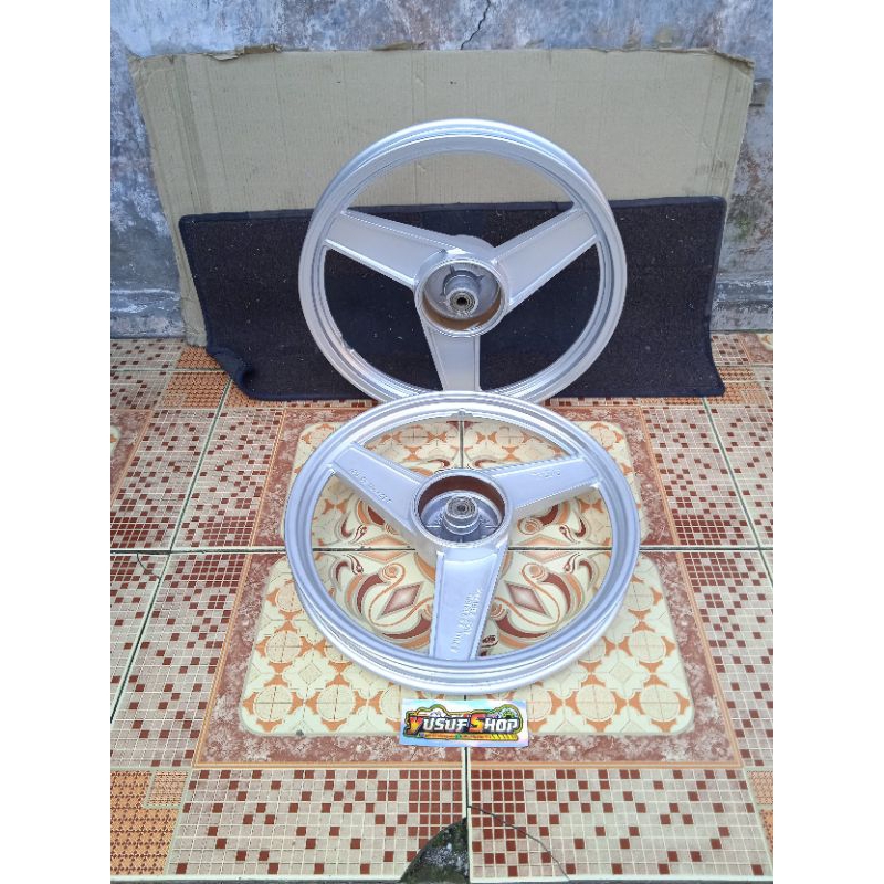 velg Mitsuyo Japan Astrea grand prima legenda uk 150-160/R17