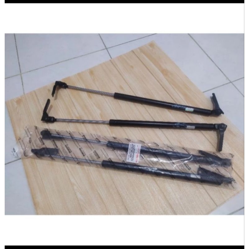 Shock bagasi belakang kijang 7k kijang krista kapsul LGX Original