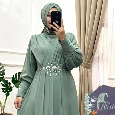 GAMIS WANITA VANILLA DRESS BAHAN CERUTY BABYDOLL MUTIARA BISA UNTUK BUSUI LD 100 - 120 CM PB 138 CM PANJANG TANGAN 56 CM GAMIS WANITA TERBARU 2023 KEKINIAN MAXY DRESS JUMBO FASHION MUSLIM WANITA DRESS WANITA TERBARU