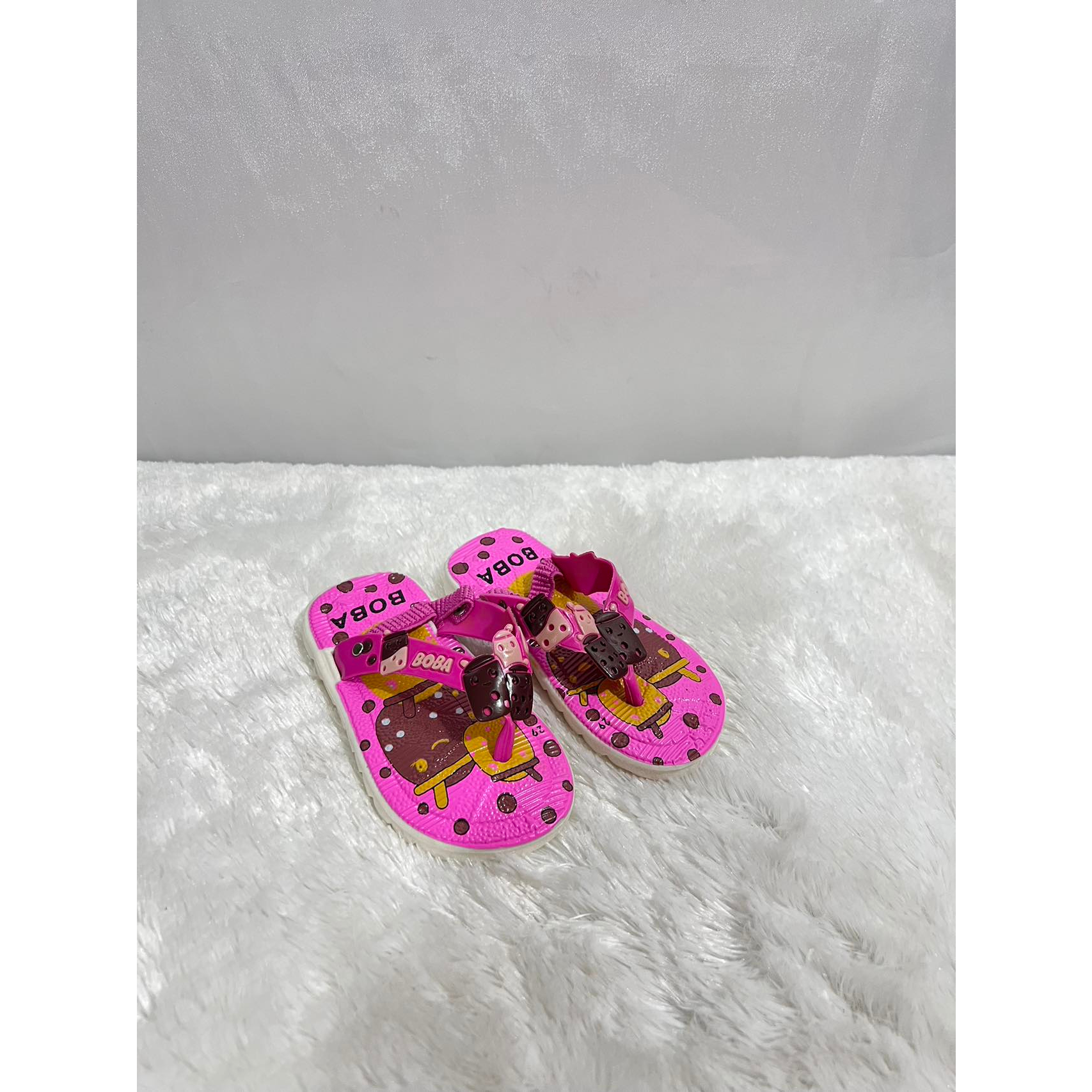 558-1 Sandal Anak Perempuan Bunyi Cit Cit Tali Elastis Karakter Boba / Sandal Jepit Bunyi Import Ukuran 24-29