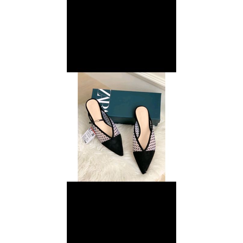 Sepatu sendal zara