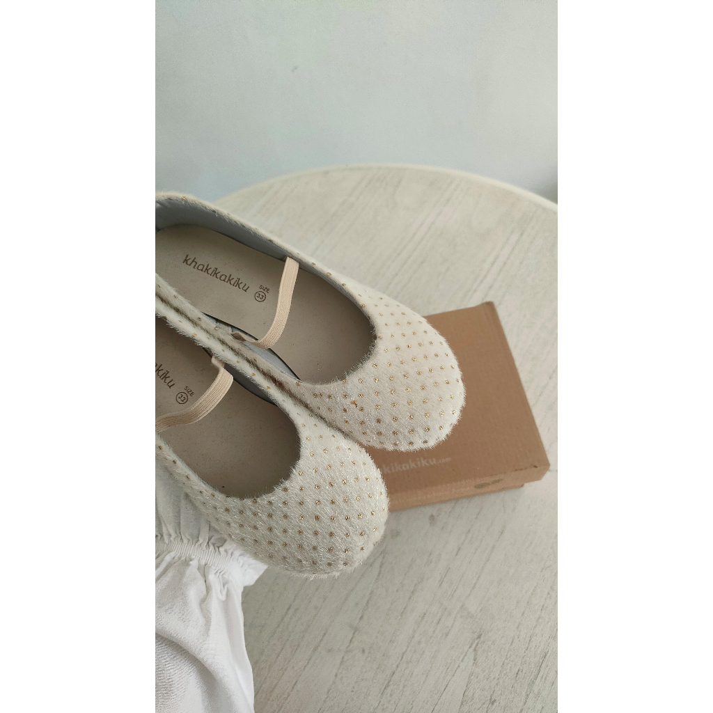 Khakikakiku Mini Meli White Broken Size 33 Flats