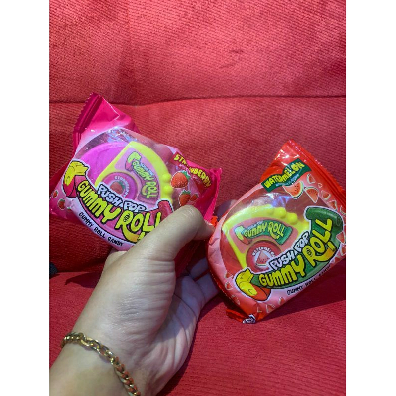 

Gummy roll. Push Pop