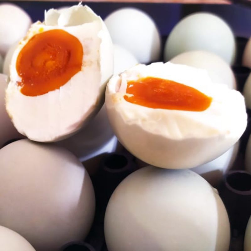 

Telur Asin Fermentasi Bawang Putih