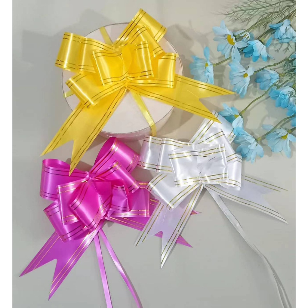 

1 pak =10 bungkus bunga pernikahan