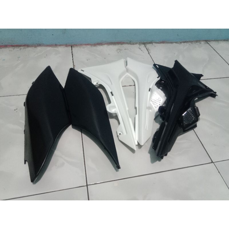 Body belakang CRF 150L body set belakang CRF 150l cover body belakang CRF 150 L