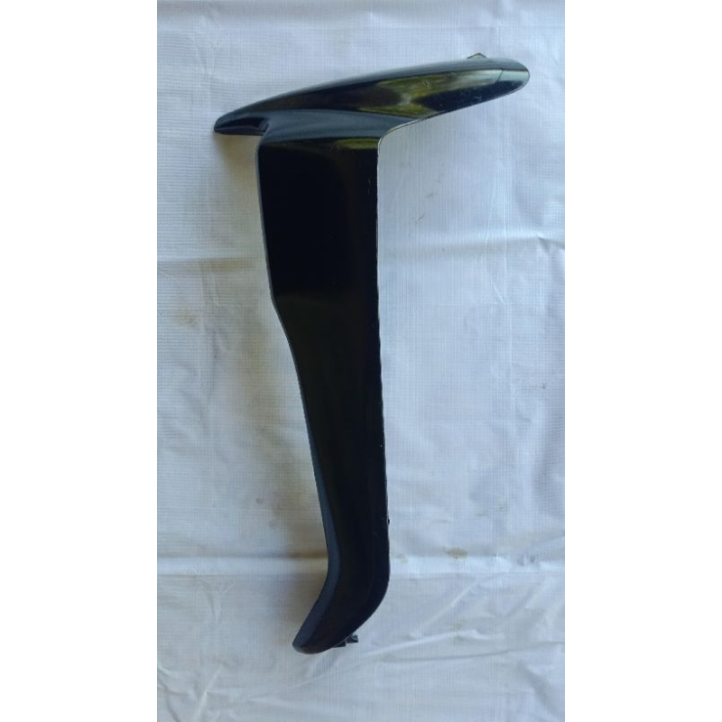 body shogun 125 fl sayap shogun 125 sebelah kiri saja sayap shogun 125 fl shogun nr original