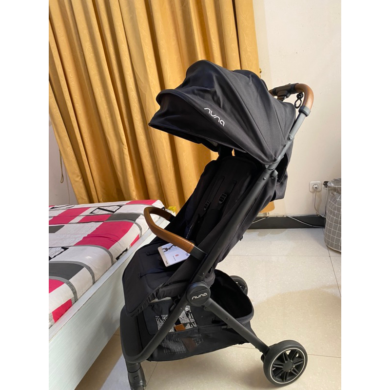 Stroller Nuna Trvl Preloved