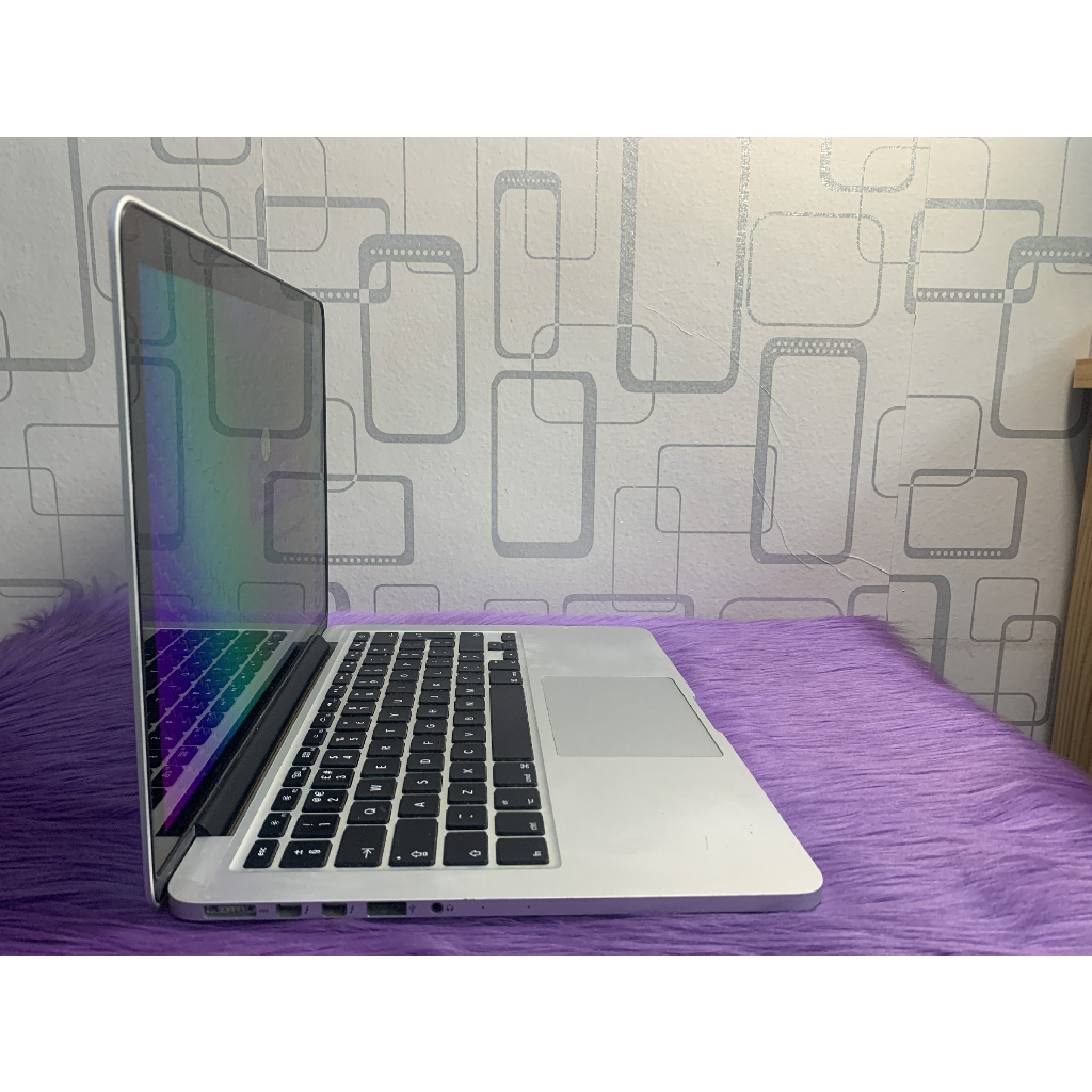 MacBook Pro Retina 13 Late 2013 i5 8GB SSD 512GB Garansi Not 2015