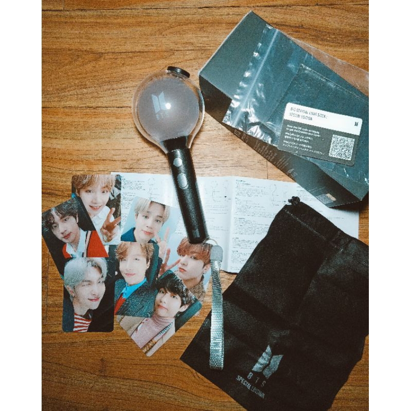 Lightstick Kpop Unofficial  BTS Army Bomb Ver 4 Dengan lampu LED