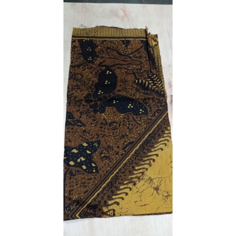 Udeng Batik Lembaran Segi Empat