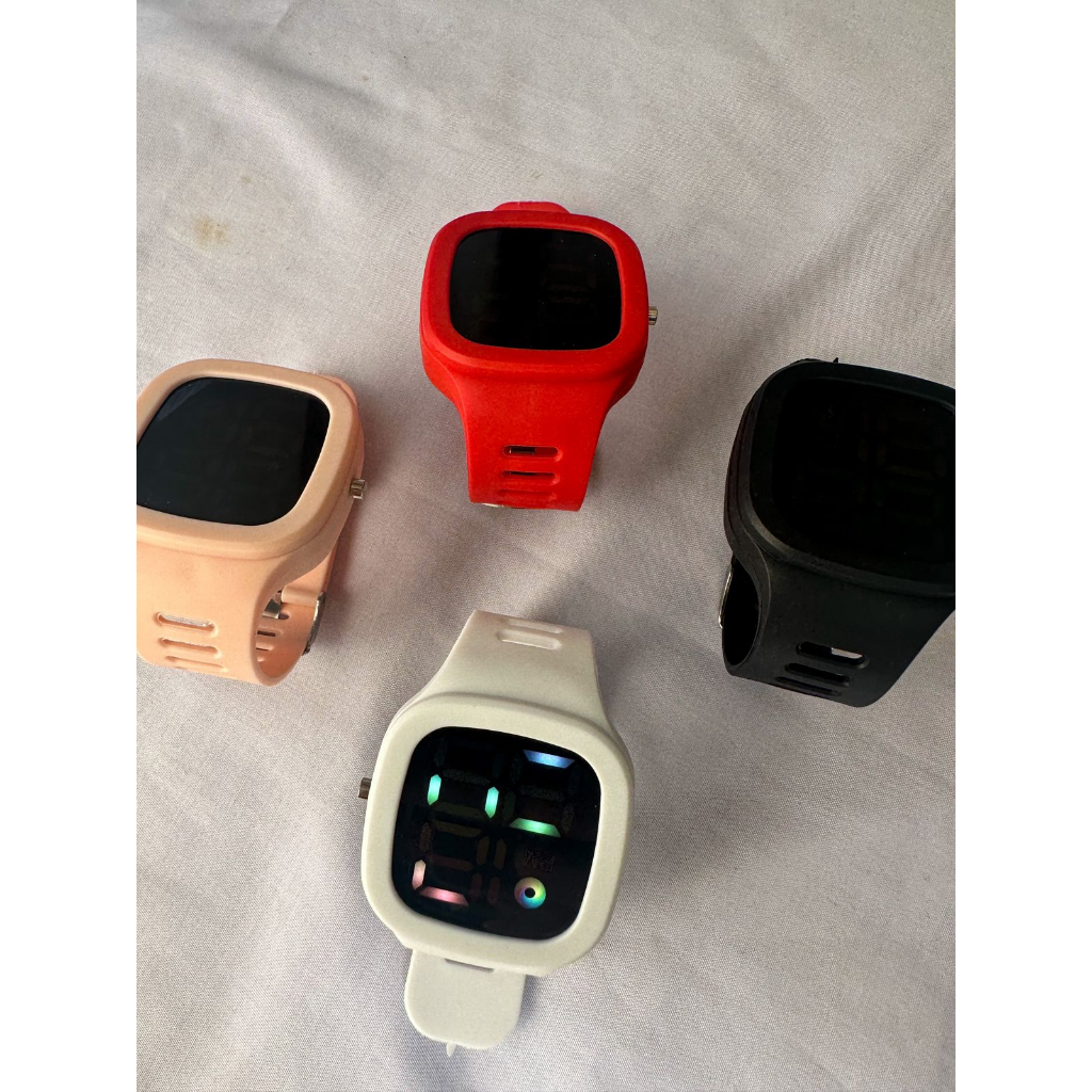 Jam tangan digital keren pria wanita unisex paket usaha