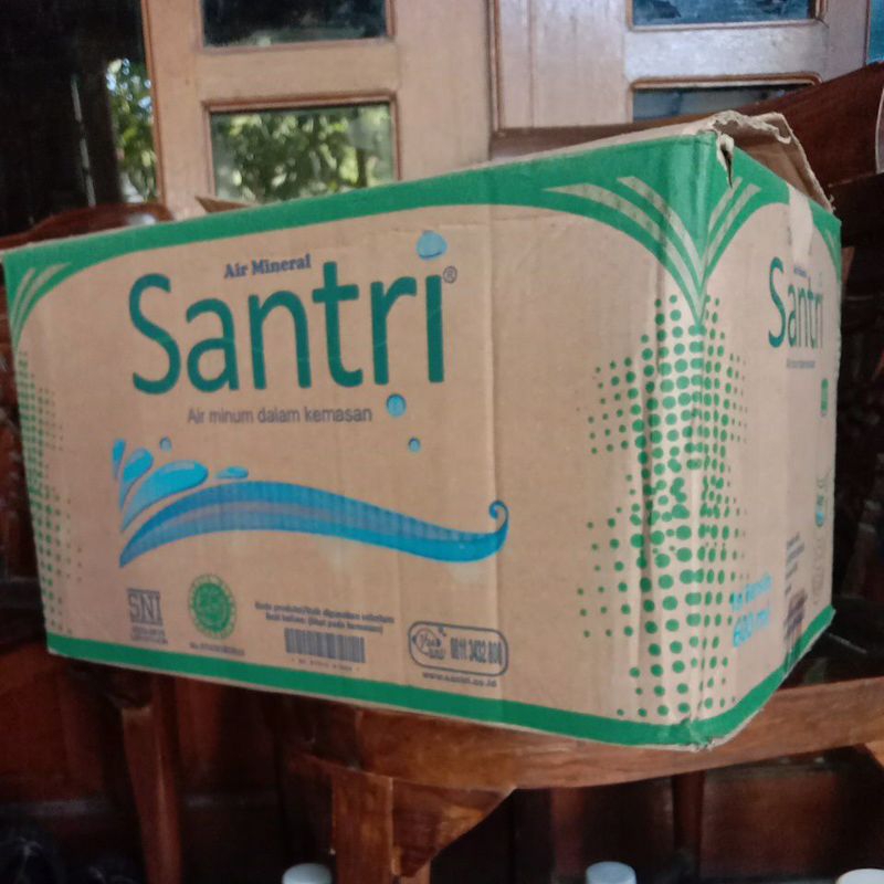 

Air Santri 600ml 1 dus isi 24