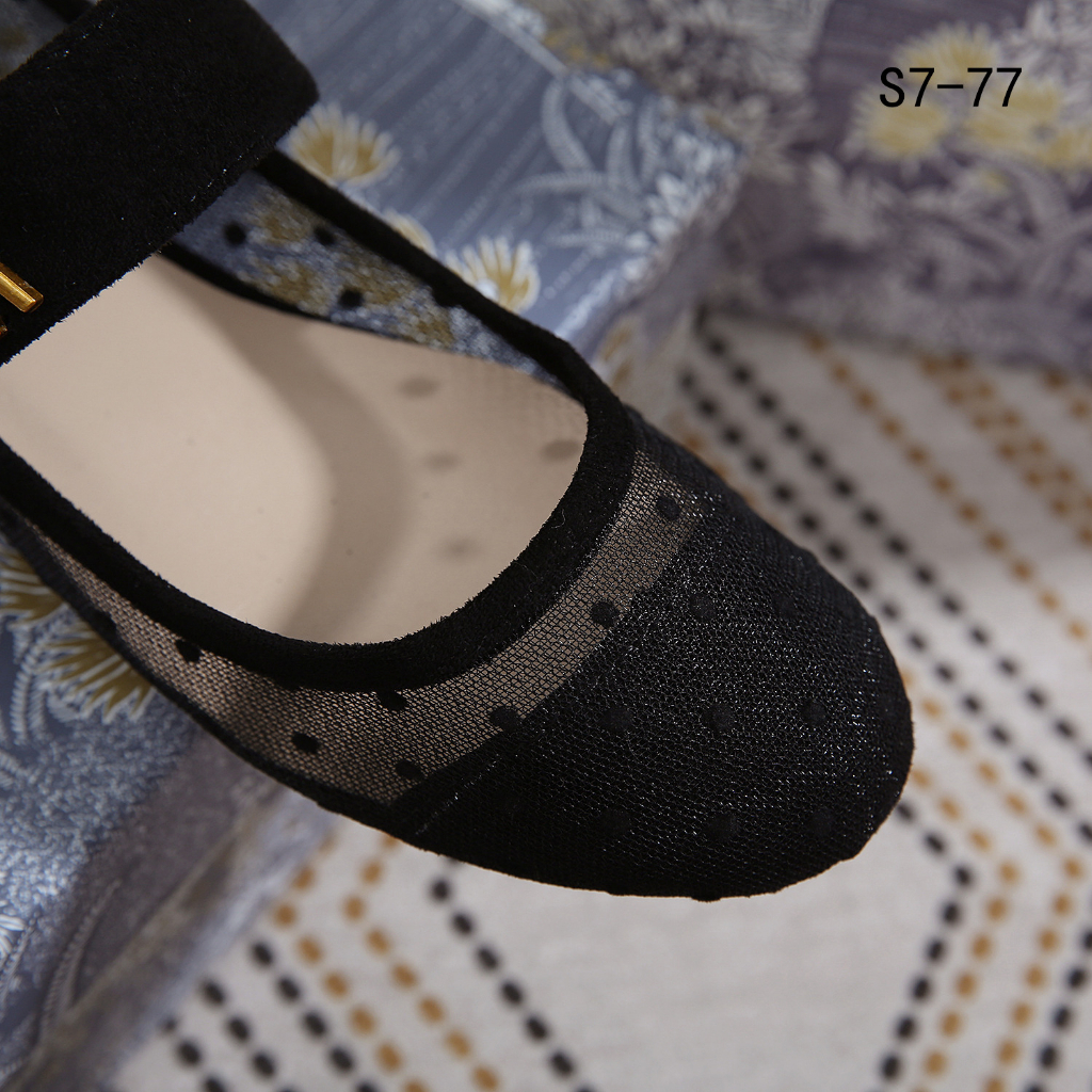 d S7-77 Flatshoe