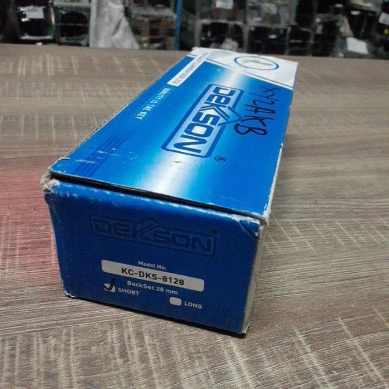 Kunci pintu aluminium dekson 8128