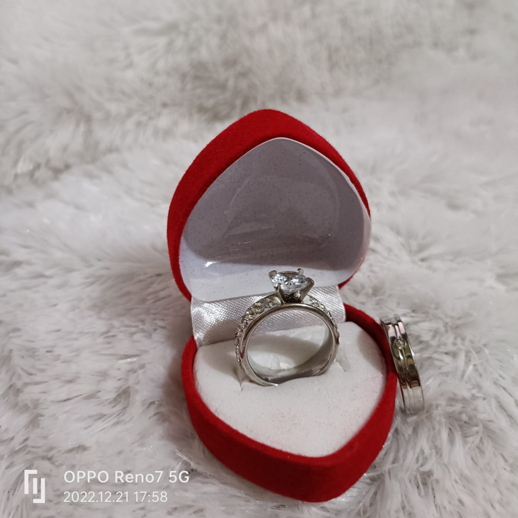 Cincin Kawin Koin Dapat 2 pcs Dan Free Box Cincin Model Love Berlapis Emas 24K