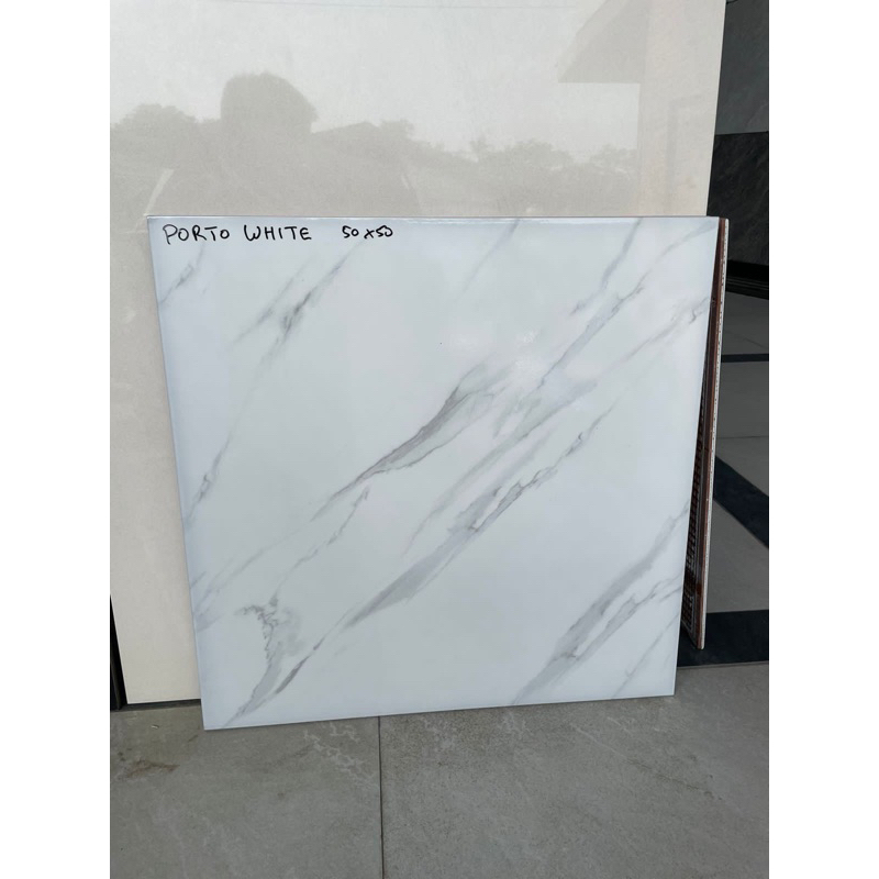 Keramik lantai 50x50 Porto white / uno