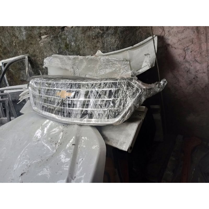 grill Chevrolet captiva