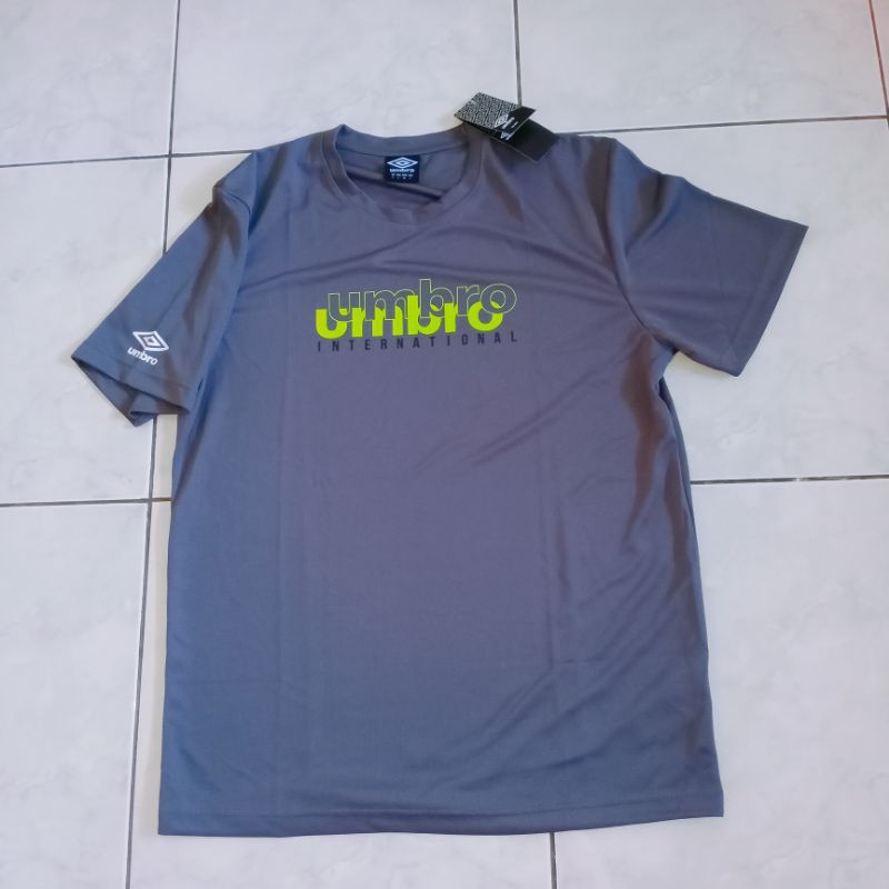 Baju Kaos Tshirt Size L EUR/ XL AsiaUmbro International Logo Original Apparel