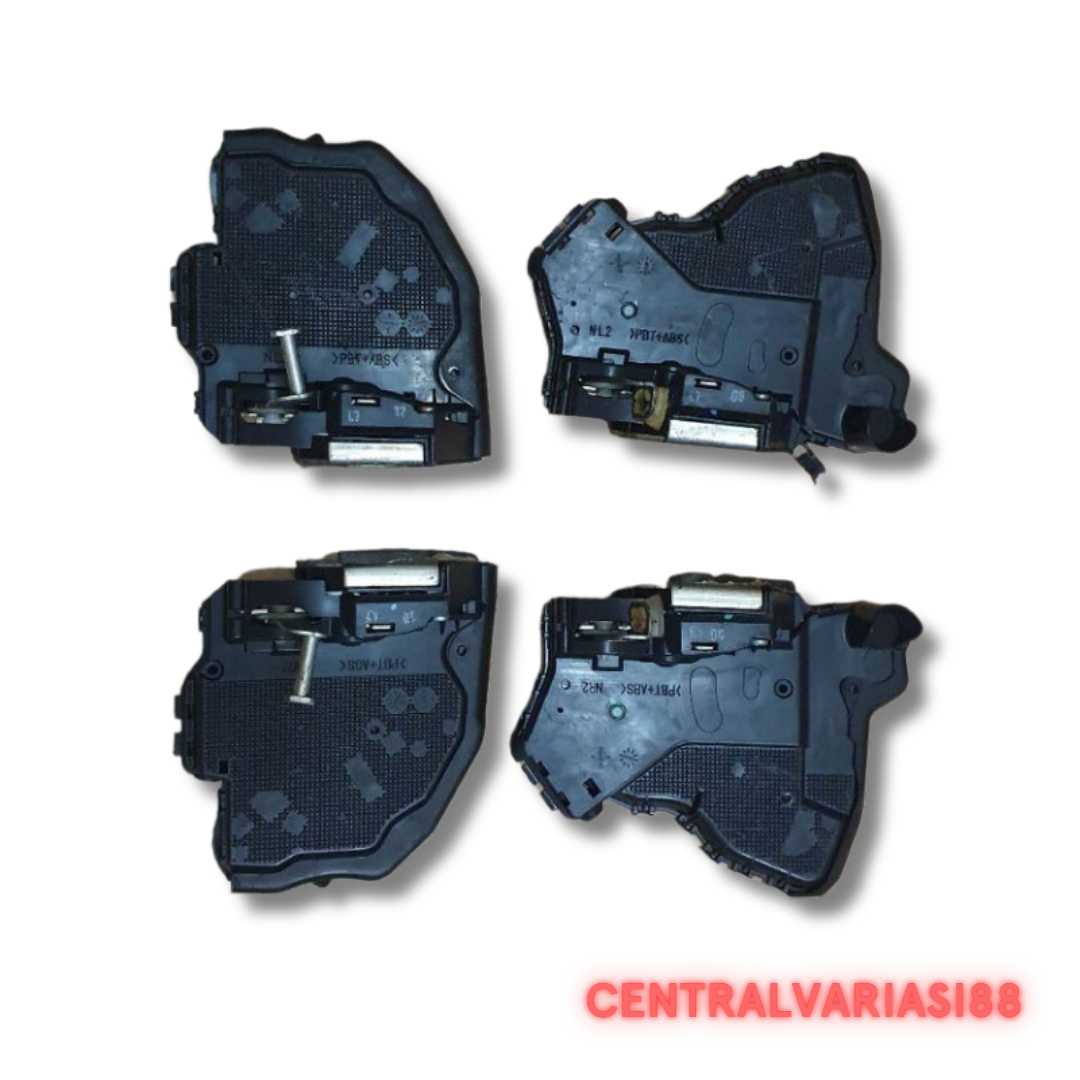 DOORLOCK TOYOTA INNOVA FORTUNER HILUX 2004-2014