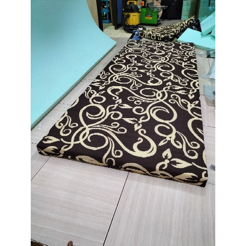 alas tidur ukuran 170cm x 55cm tebal 5cm