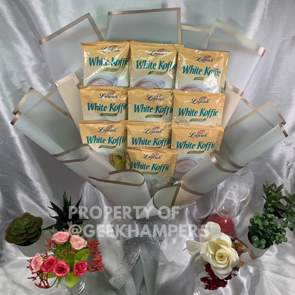 

Mini Buket Bouquet Bucket Kopi Luwak White Koffie Coffe Buket Murah Kado Hadiah Ulang Tahun Wisuda Sidang Kelulusan Snack Murah Banget