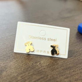 Anting stud bear titanium anti karat harga grosir bisa cod