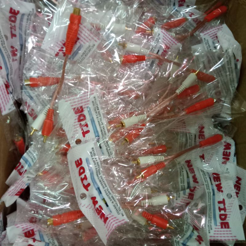 KABEL RCA CABANG 2 MALE TO 1 FEMALE