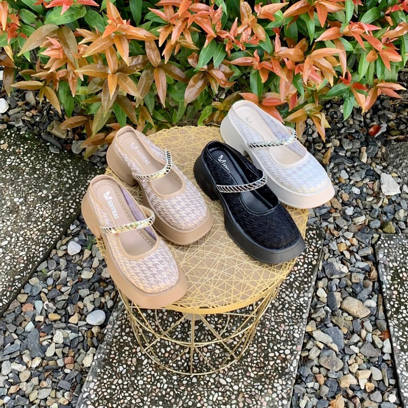 Wedges slip on monochrome chain by Hnvhai import high quality fashion shoes sepatu wanita hak tinggi