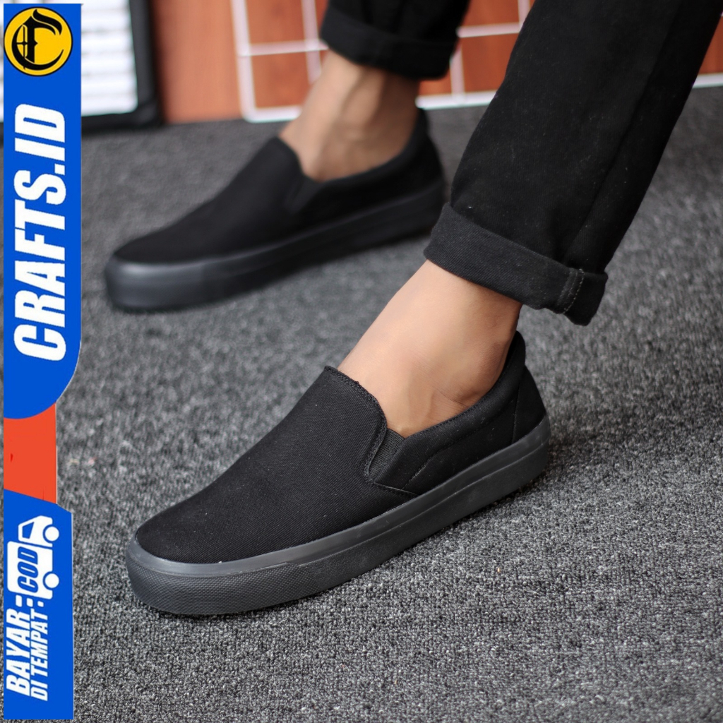 Sepatu Casual Ukuran 43 44 45 46 47 Sepatu Sneakers Slip On Pria Sepatu Sekolah Ukuran Besar