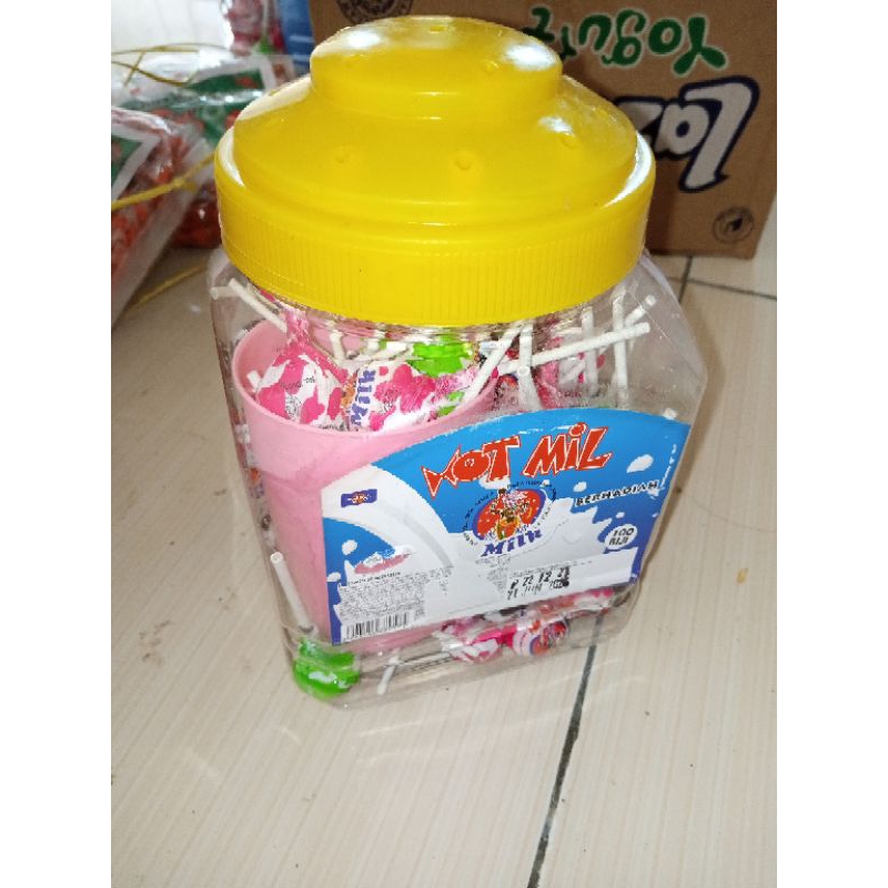 

Hot Milk / Permen Susu Berhadiah Cangkir